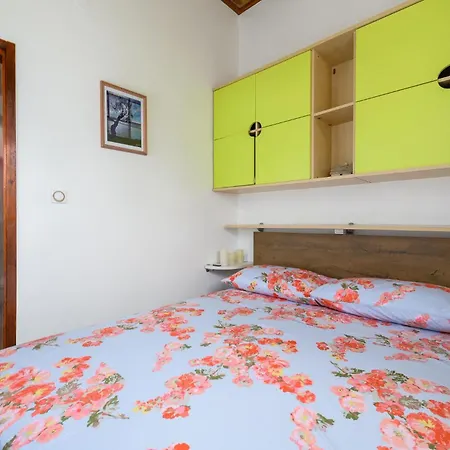 Сasa de vacaciones Cozy In With Outdoor Swimming Pool *